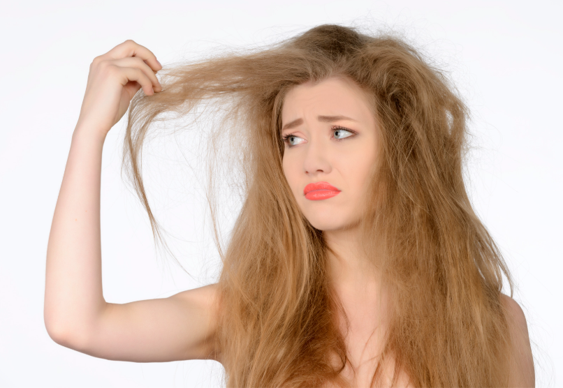 Consejos para Evitar el Frizz en Climas Húmedos: ¡Mantén tus Rizos Perfectos!